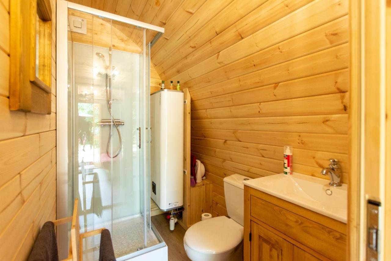Cabane En Bois Avec Bain Nordique Asnieres-sur-Vegre Dış mekan fotoğraf